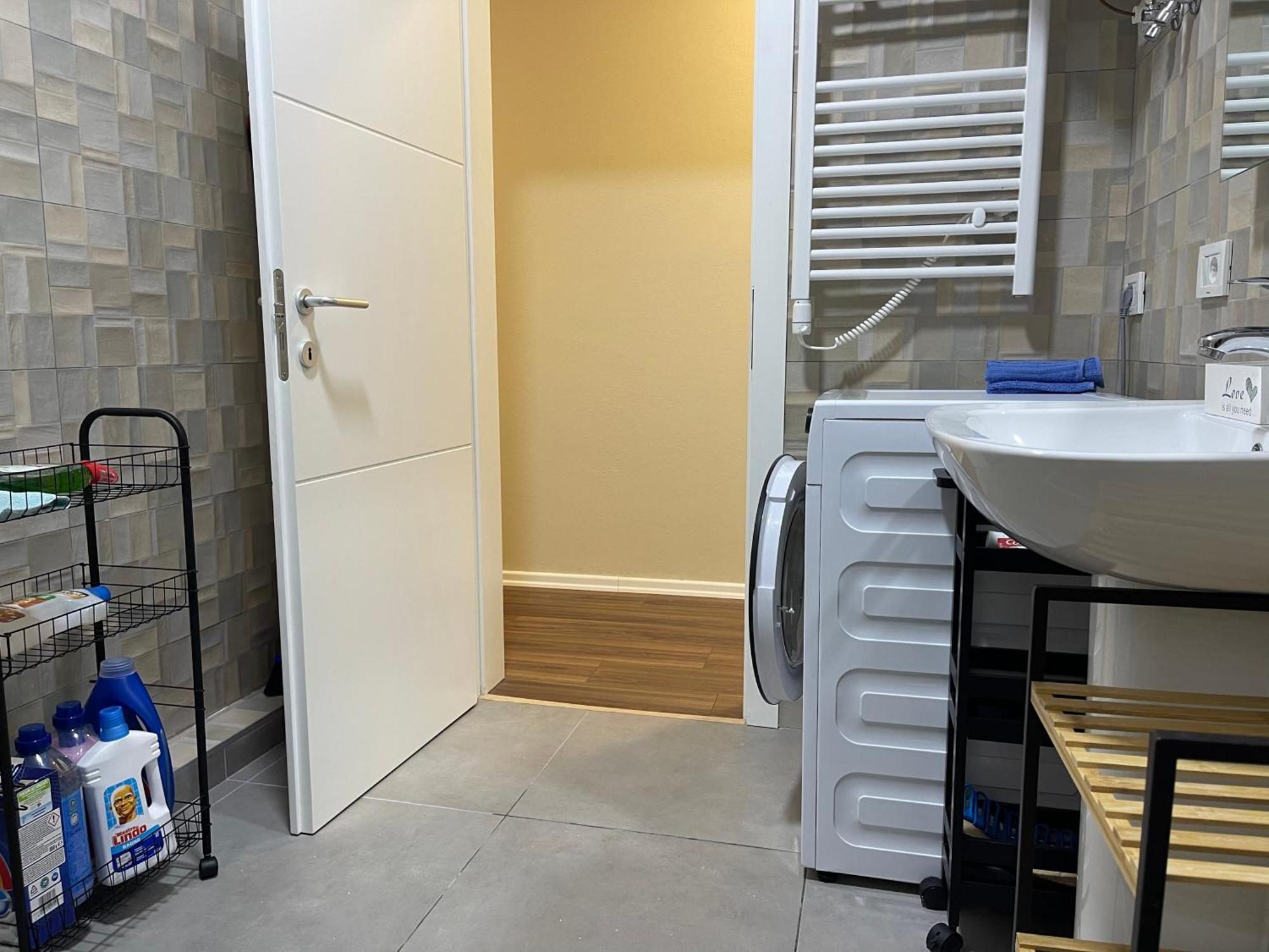 Ale Investa Hospitality Apartman Tirana Kültér fotó